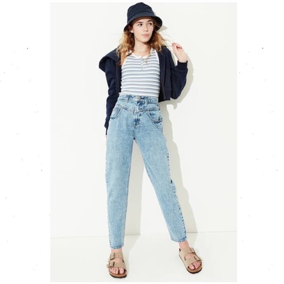 GAP Other - Gap Kids High Rise Mom Jean Lightly Distressed Blue Size 10